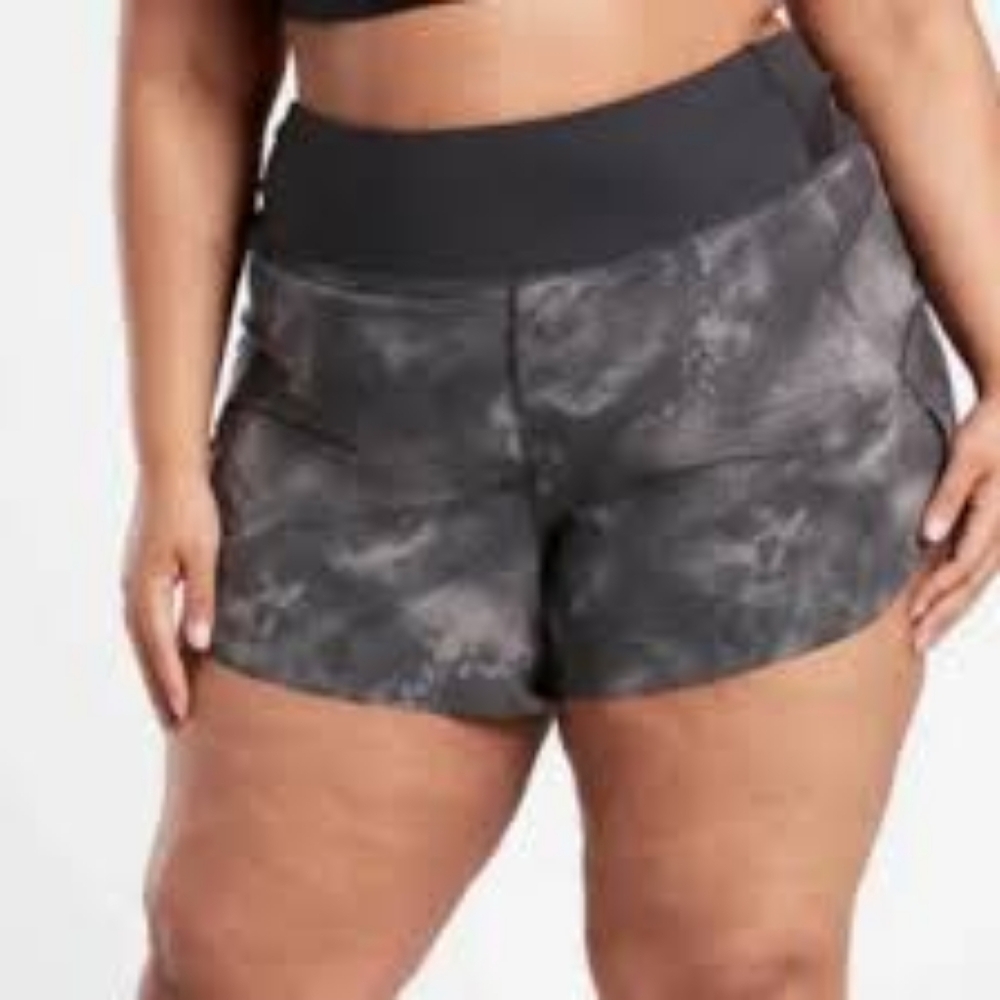 Athleta Run With It Printed 3.5" Short NWT